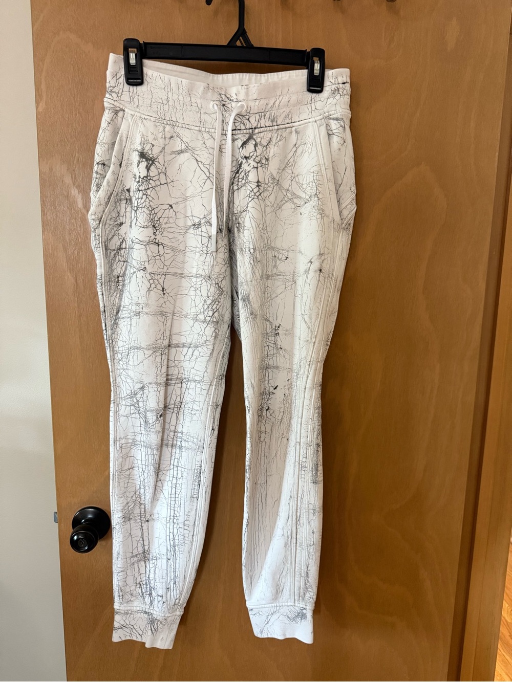 Lululemon White Marble-Print Jogger Sweatpants